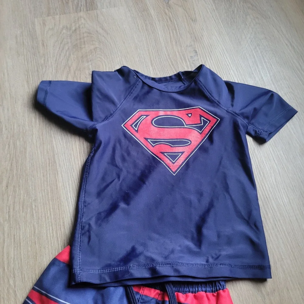 DC Comics Swimsuit Boys 2T Blue Red Superman Rash Guard Trunks 2pc Set Superhero